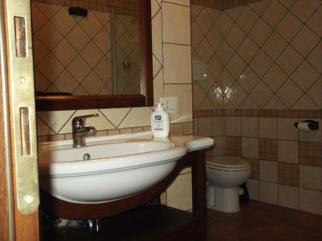 Il Laghetto Agriturismo Villa Manciano Kamer foto